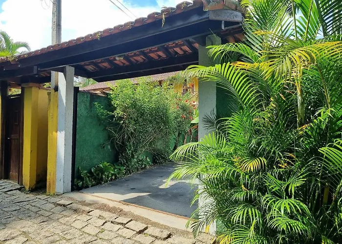 Casa Viela da Paz - Tranquilidade e muito verde no Perequê